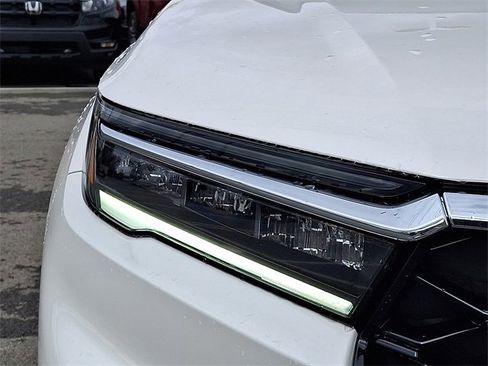 New 2025 Honda Pilot Touring image 24