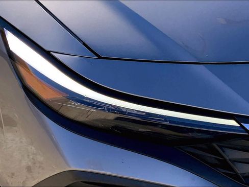 Certified 2024 Hyundai Elantra SEL image 27