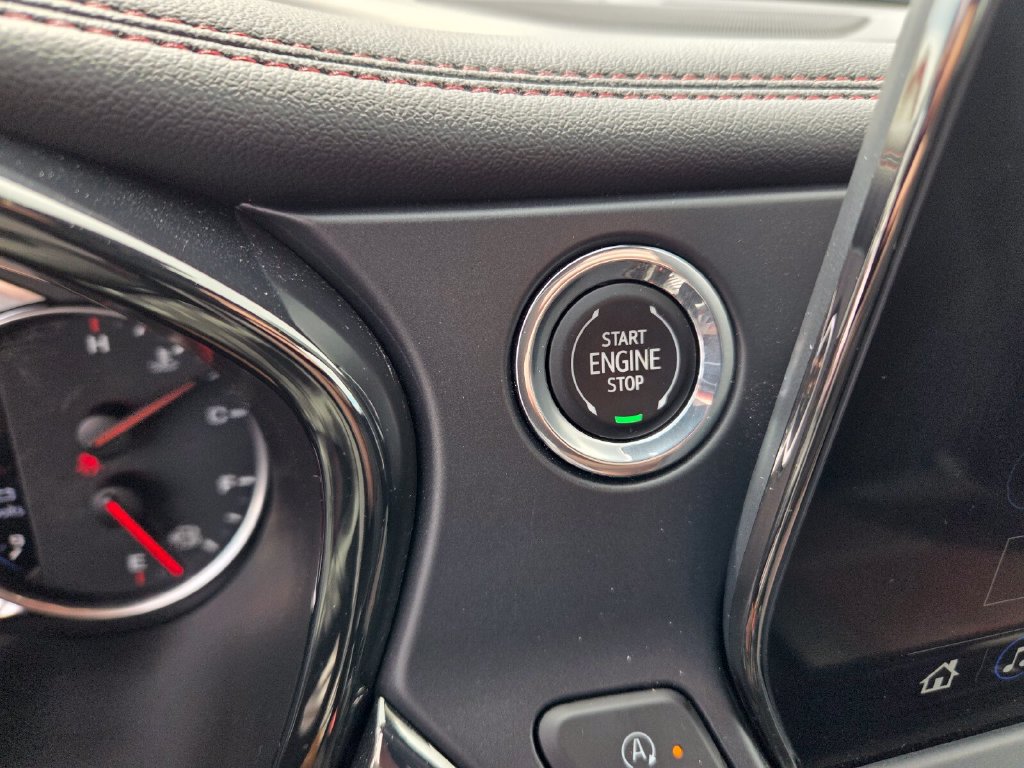 Used 2024 Chevrolet Blazer RS w/ Enhanced Convenience Package FWD image 29
