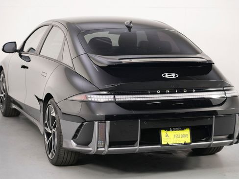 Used 2023 Hyundai Ioniq 6 SEL image 49