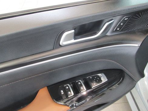 Used 2024 Kia K5 GT w/ GT1 Package image 27