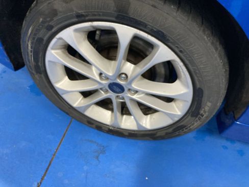 Used 2019 Ford Fusion Energi Titanium image 10