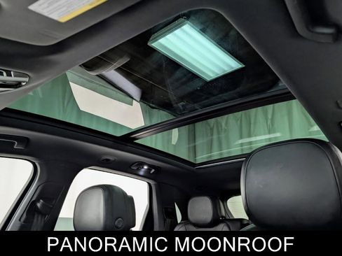 Used 2019 Porsche Cayenne image 16