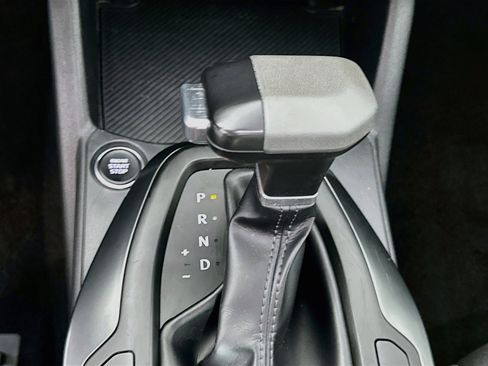 Used 2025 Kia K4 FWD image 25