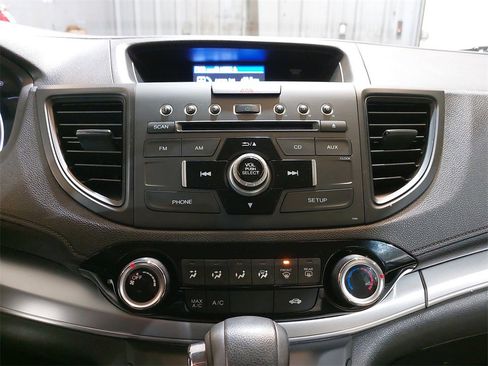 Used 2016 Honda CR-V LX image 19