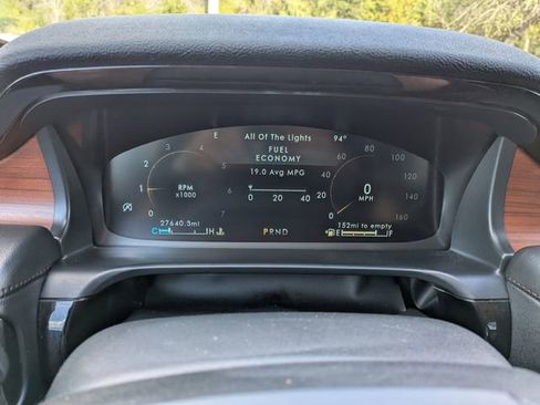 Used 2023 Lincoln Aviator Reserve AWD/4WD image 33