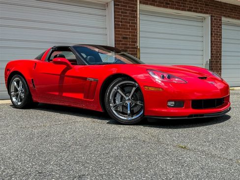 Used 2012 Chevrolet Corvette Grand Sport w/ 2LT Preferred Equipment Group RWD image 27