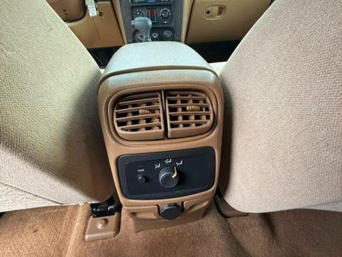 Used 2003 GMC Envoy SLE w/ 1SB Preferred Equipment Group AWD/4WD image 18