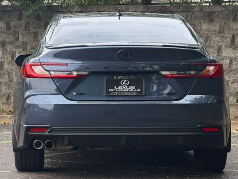 Used 2026 Toyota Camry SE w/ Convenience Package FWD image 6