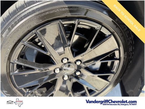 Used 2024 Jeep Wagoneer Launch Edition AWD/4WD image 8