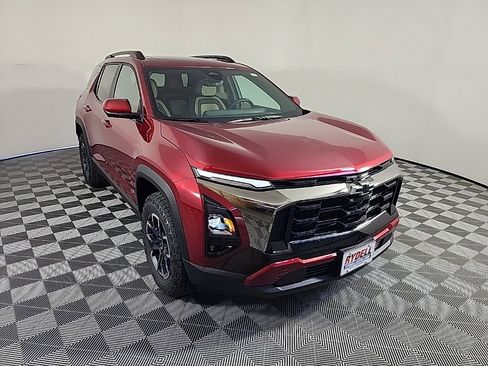 New 2026 Chevrolet Equinox ACTIV w/ Convenience Package III image 2