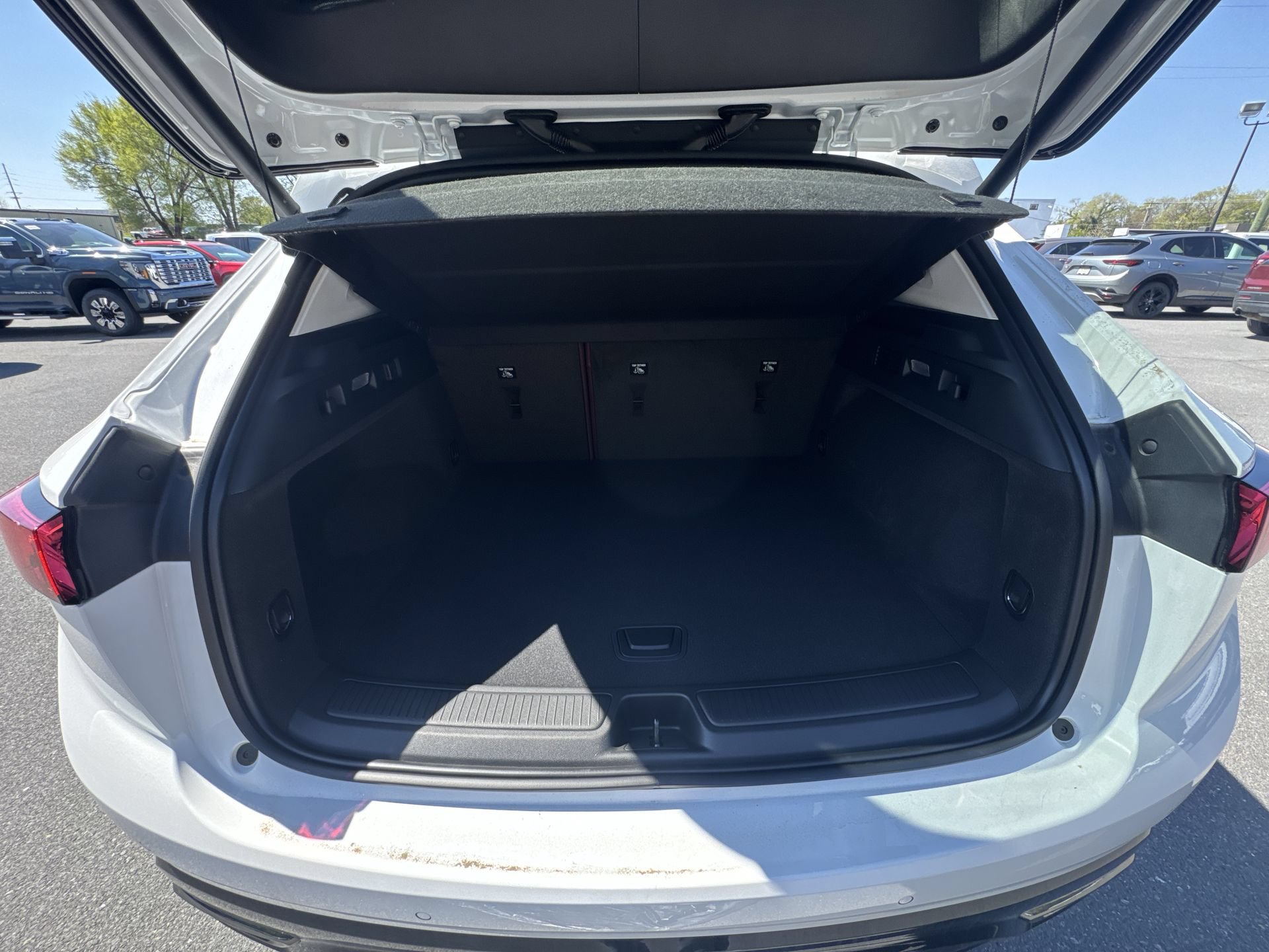 New 2026 Buick Envision Sport Touring AWD/4WD image 21