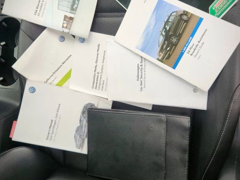 Used 2017 Volkswagen Golf Alltrack SE image 33