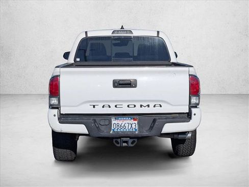 Used 2021 Toyota Tacoma TRD Off-Road image 6