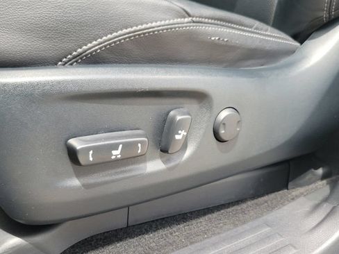 Certified 2024 Toyota 4Runner Limited AWD/4WD image 16