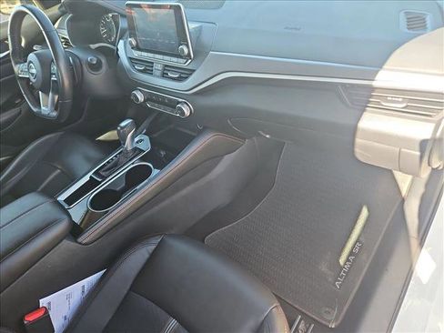 Used 2024 Nissan Altima 2.5 SR image 22