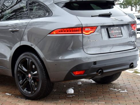 Used 2018 Jaguar F-PACE R-Sport image 9