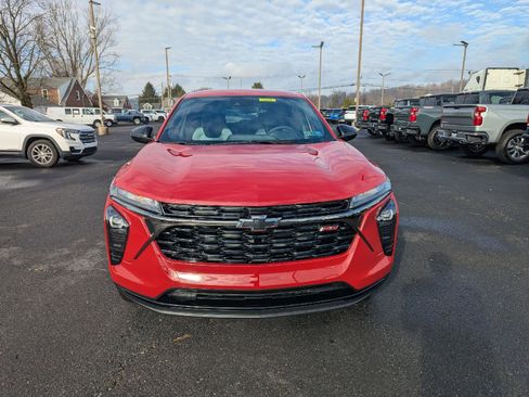 New 2026 Chevrolet Trax RS w/ Driver Confidence Package image 4