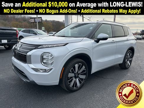 Used 2025 Mitsubishi Outlander SEL image 1