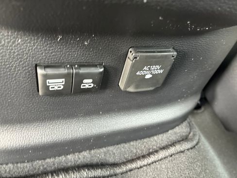 New 2026 Toyota Tundra Platinum image 31