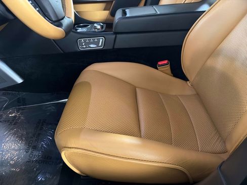 Used 2012 Aston Martin Rapide RWD image 40
