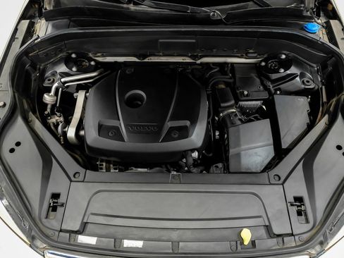 Used 2017 Volvo XC90 T6 Momentum w/ Vision Package image 56