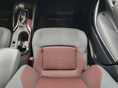 Used 2024 Toyota Corolla SE image 13