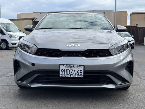 Used 2023 Kia Forte LXS FWD image 6