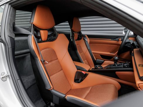 Used 2024 Porsche 911 S/T image 38