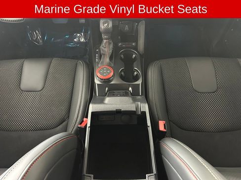 New 2026 Ford Bronco Raptor w/ Interior Carbon Fiber Pack AWD/4WD image 9