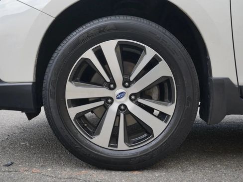 Used 2018 Subaru Outback 2.5i Limited w/ Popular Package #2 AWD/4WD image 15