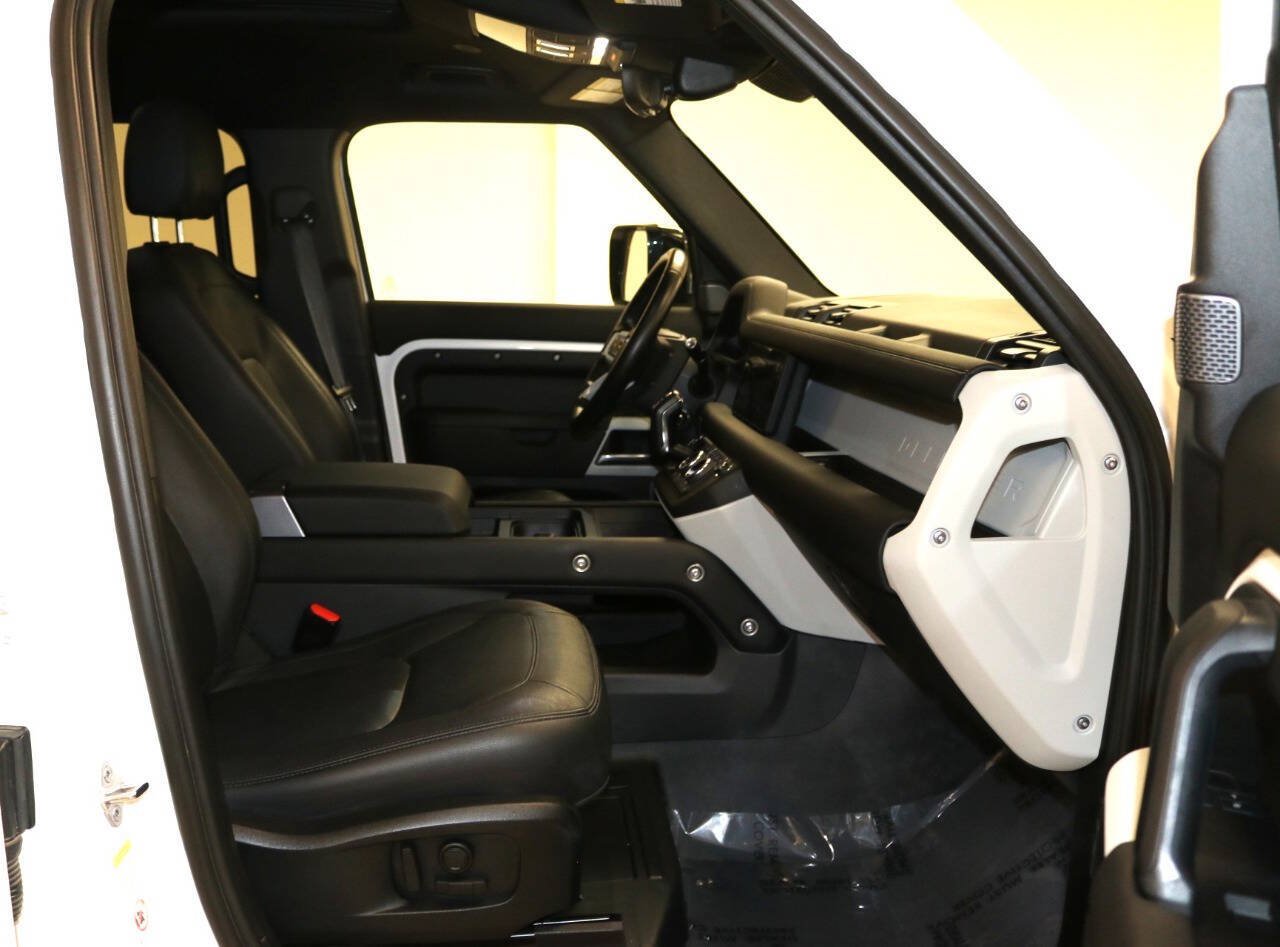 Used 2024 Land Rover Defender 110 S AWD/4WD image 18