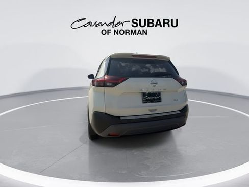 Used 2021 Nissan Rogue SV w/ Premium Package FWD image 7