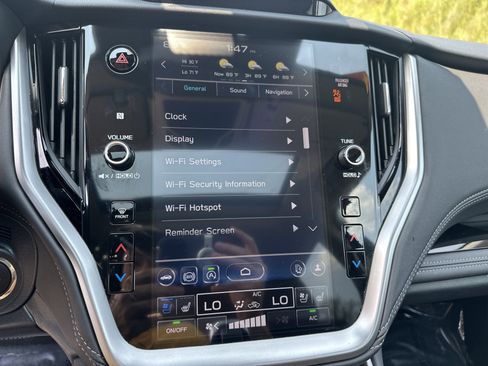 Used 2024 Subaru Outback Touring XT w/ Popular Package #2 image 29