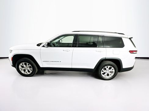 Used 2023 Jeep Grand Cherokee L Limited AWD/4WD image 4