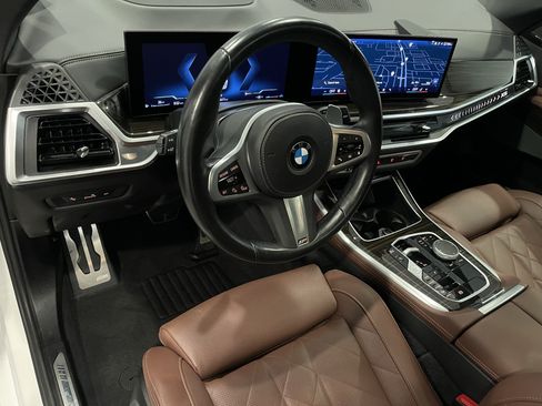 Certified 2024 BMW X5 xDrive40i w/ M Sport Package AWD/4WD image 13