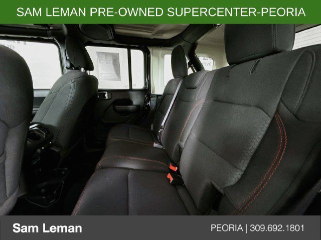Used 2023 Jeep Wrangler Unlimited Rubicon w/ Cold Weather Group AWD/4WD image 23