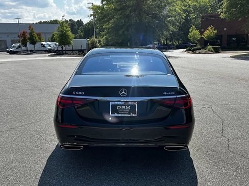 Certified 2025 Mercedes-Benz S 580 4MATIC Sedan image 7