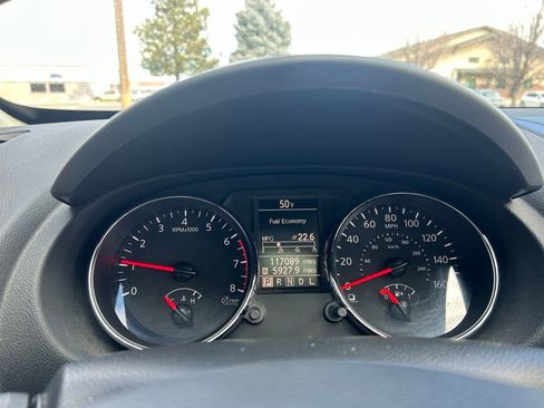 Used 2013 Nissan Rogue SL image 18