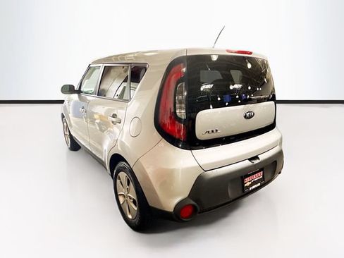 Used 2014 Kia Soul FWD image 8