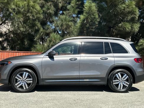 Certified 2025 Mercedes-Benz EQB 250+ image 8