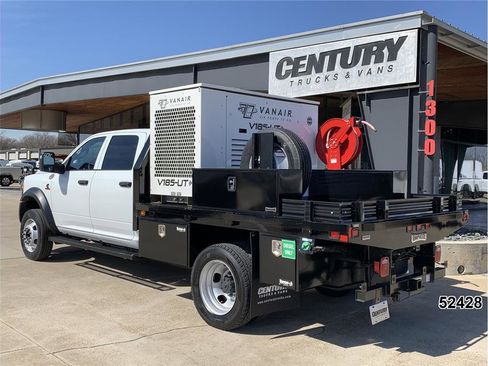 Used 2024 RAM 5500 Tradesman w/ Safety Group image 7