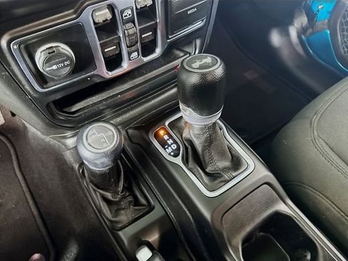 Used 2020 Jeep Wrangler Unlimited Sport image 19