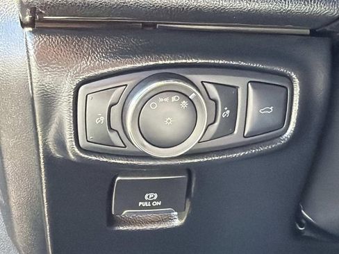Used 2017 Lincoln MKZ Reserve FWD image 16