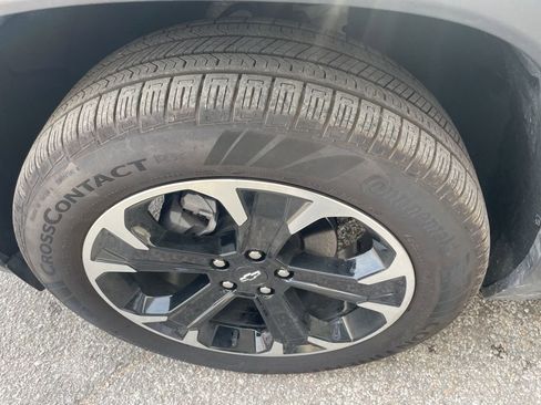 Used 2026 Chevrolet Equinox LT w/ Convenience Package II image 12