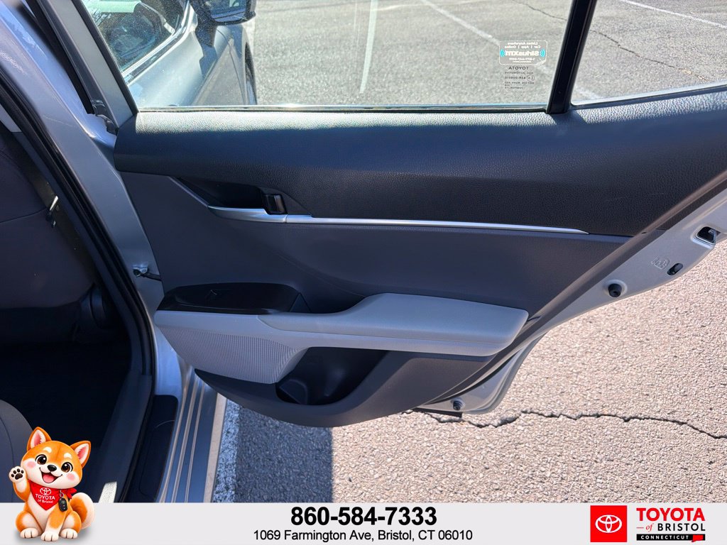 Used 2024 Toyota Camry LE FWD image 32