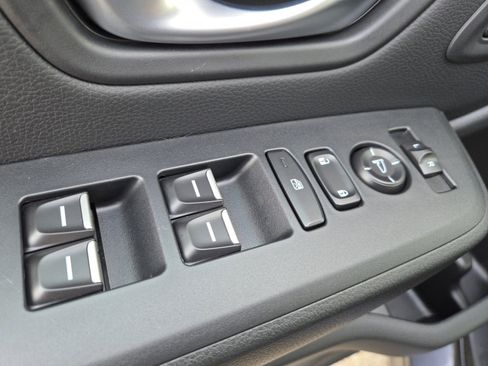 Used 2025 Honda Pilot EX-L image 29