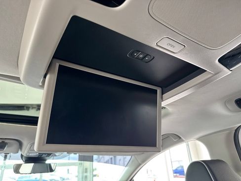 Used 2025 Honda Odyssey Elite image 47