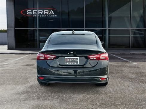Used 2022 Chevrolet Malibu LT w/ Redline Edition image 4