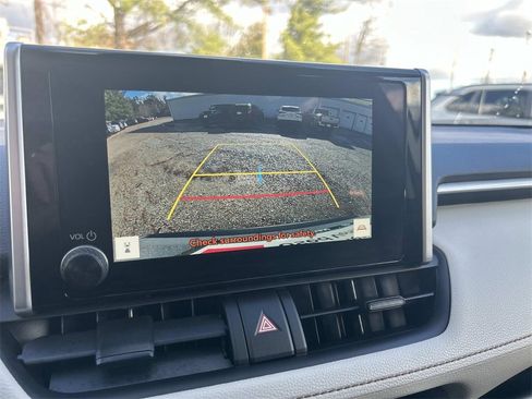 Certified 2025 Toyota RAV4 XLE image 17